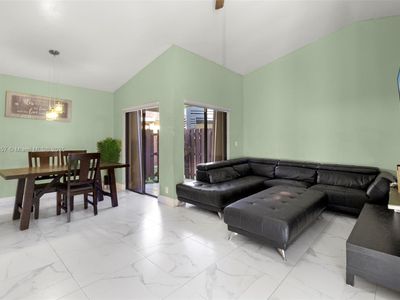 17214 NW 66th Ct, Hialeah, FL, 33015