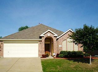 5902 Blue Oak Dr, Garland, TX 75043