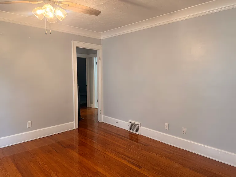 Dining room right side