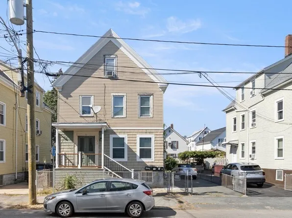 67 Winsor St, New Bedford, MA 02744
