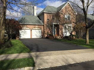 5 Abraham Rd, Whitehouse Station, NJ 08889