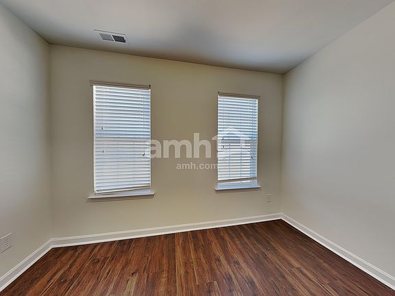 4th image of 139 Ashmont Dr