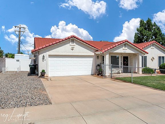 3rd image of 528 N Prickly Pear Dr
