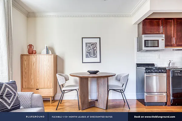 Rented by The Blueground | media 4