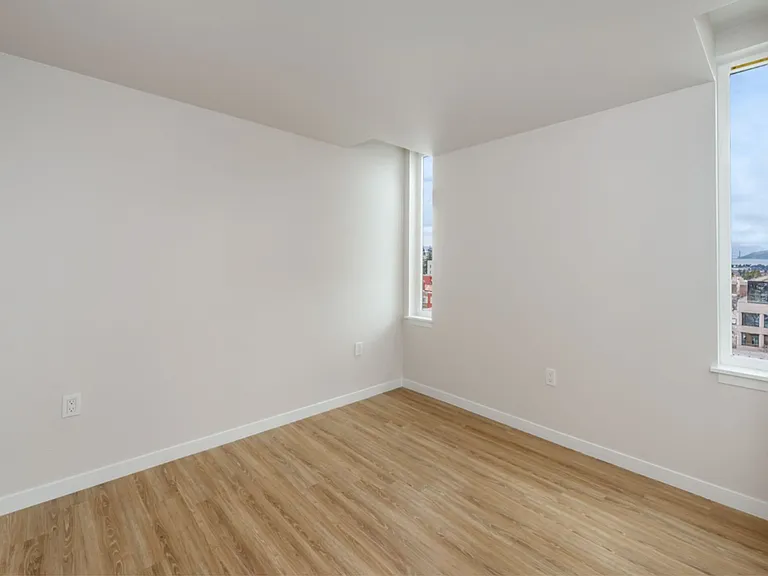 The Berkeley Place — Photo 23