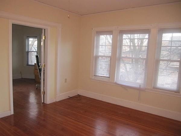 1st image of 279 Belmont St #2