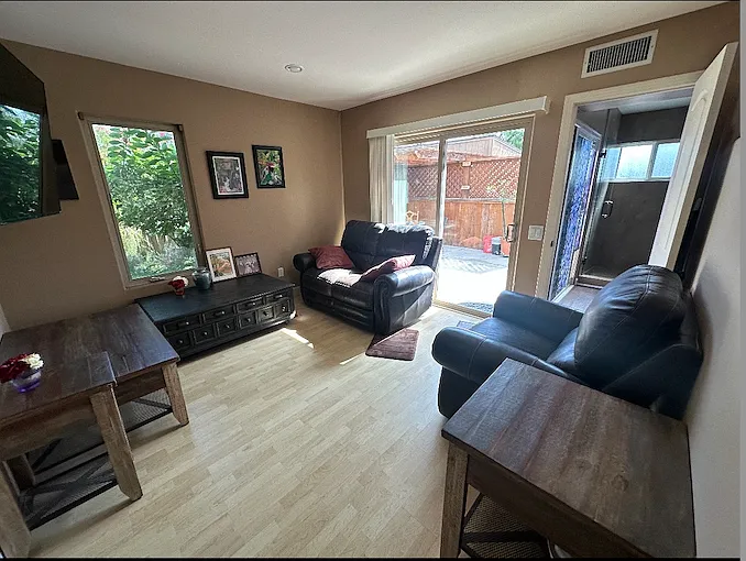 2603 Figueroa Blvd — Photo 5