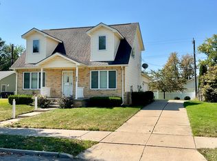 9721 Delmar St, Detroit, MI 48211