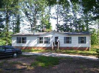 226 N Circle Blvd, Kenbridge, VA 23944