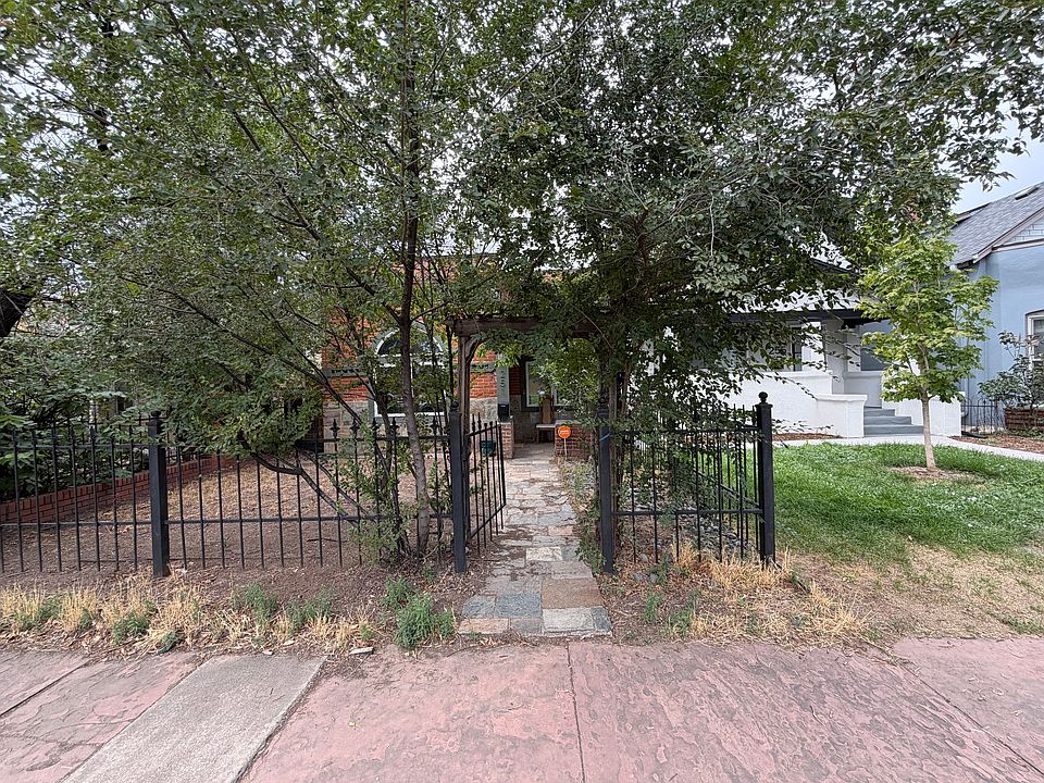 1st image of 251 Fox St