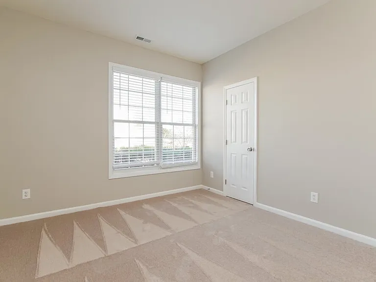 2309 Diquedo Dr — Photo 13