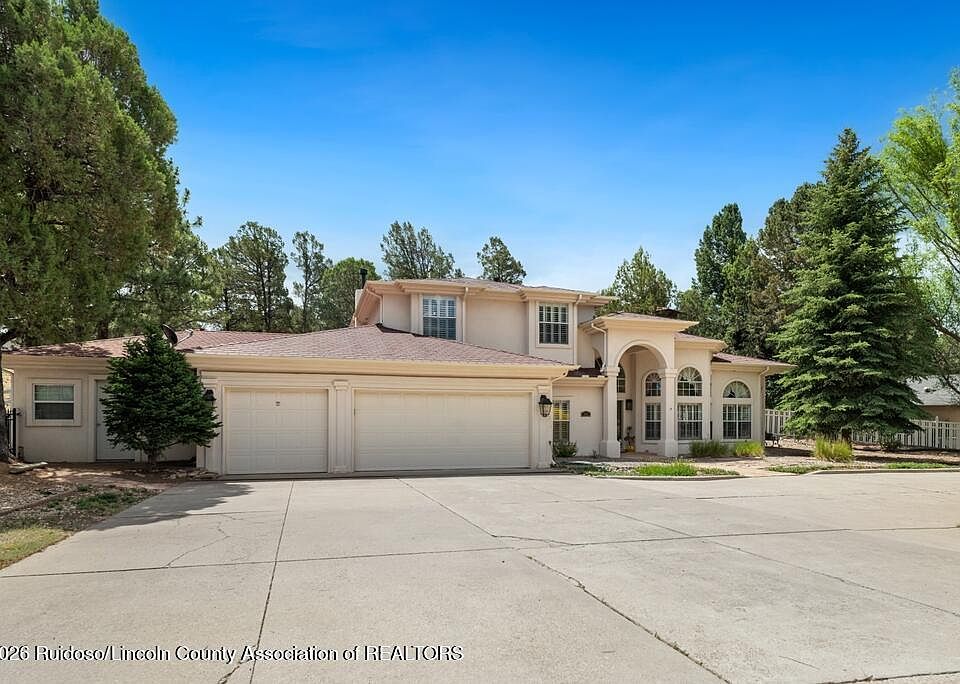 1st image of 340 Ll Davis Dr
