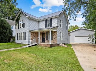 309 2nd Ave NW, Mount Vernon, IA 52314