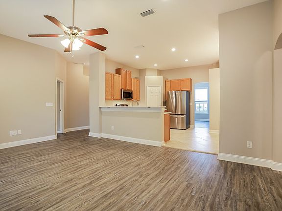 5th image of 10596 Rusty Pines Dr