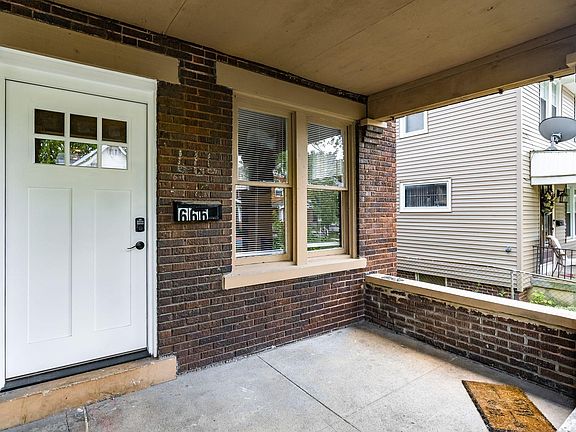 4th image of 664 Bedford Ave
