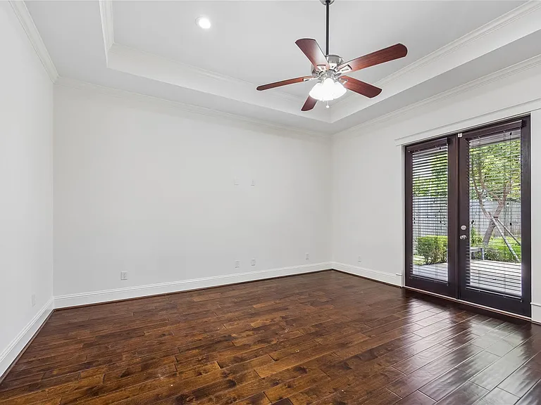 7808 Janak Dr — Photo 6