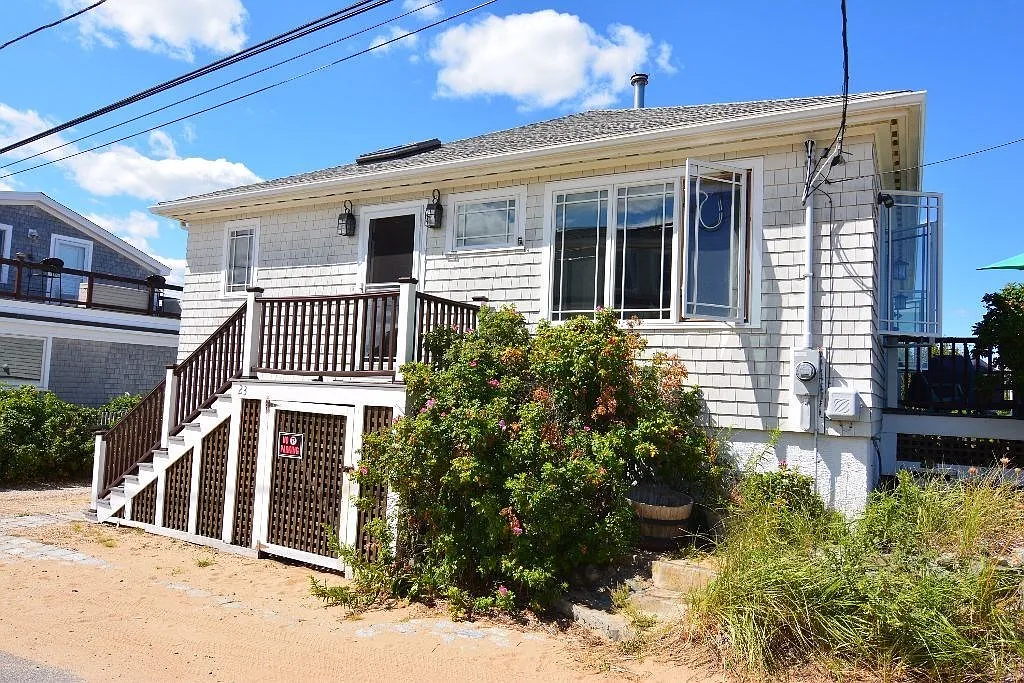 3 bed, 1.5 bath, 1800 sqft, $3,500 — Photo 3