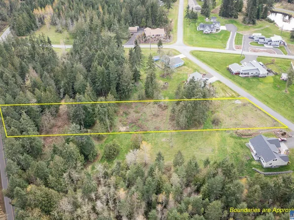 R13 Paul Joseph Terrace, Sequim, WA 98382