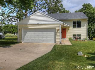 3713 Prairie St SW, Grandville, MI