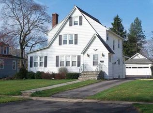 8 Maxwell Ave, Geneva, NY 14456
