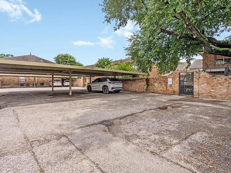 6401 Skyline Dr #5 — Photo 16