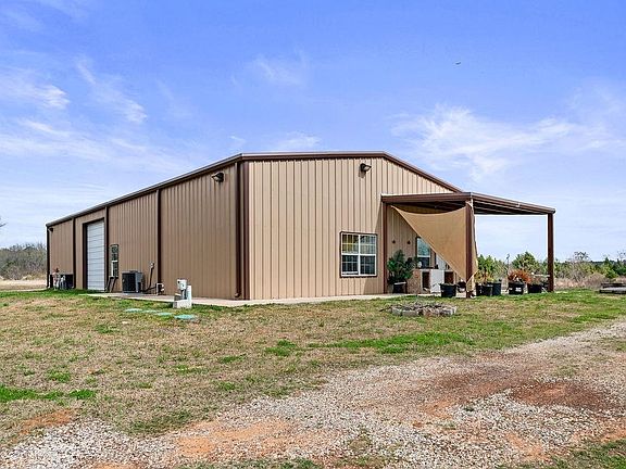 4th image of 429 Texana Rd