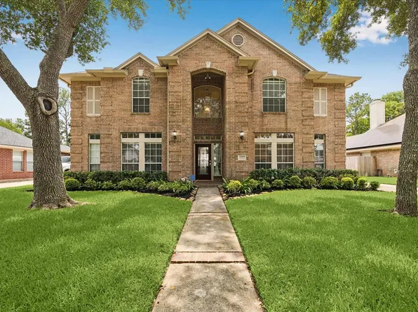17507 Golden Glade Ln, Houston, TX 77095