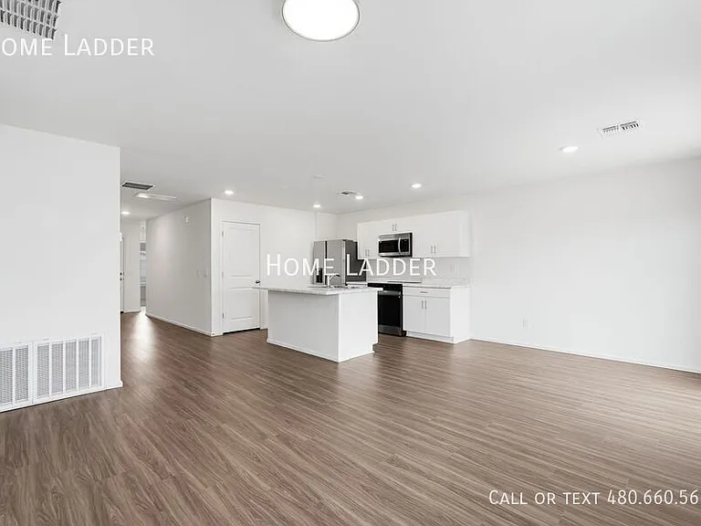 1360 W Inca Dr — Photo 5