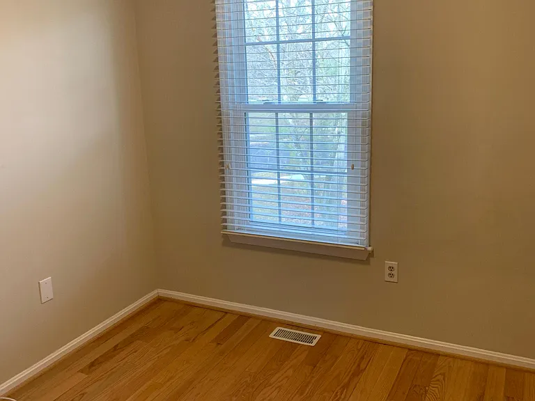 2nd Floor Guest Bedroom #1