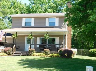 726 Brush Rd, Ravenna, OH 44266