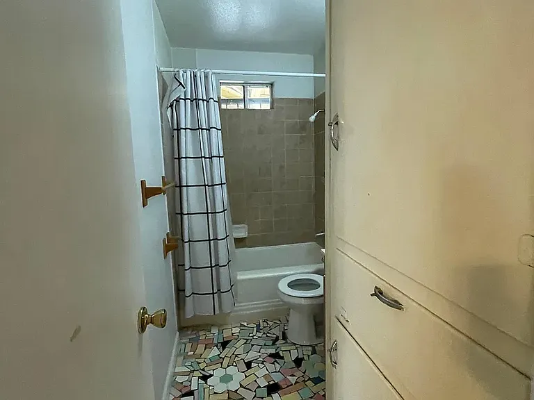 1231 Avant Ave — Photo 14