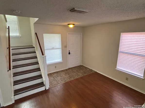 7835 Ruby Meadow, San Antonio, TX 78251