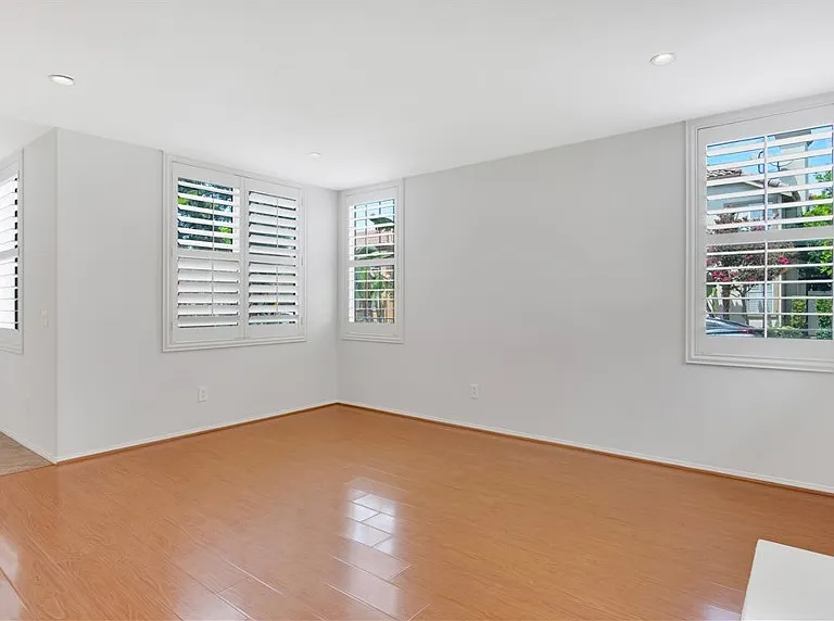 12944 Maxwell Dr — Photo 13
