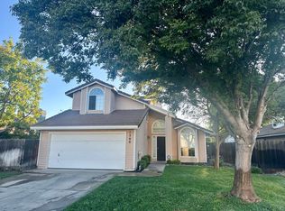 1700 Woodfield Dr, Modesto, CA 95355