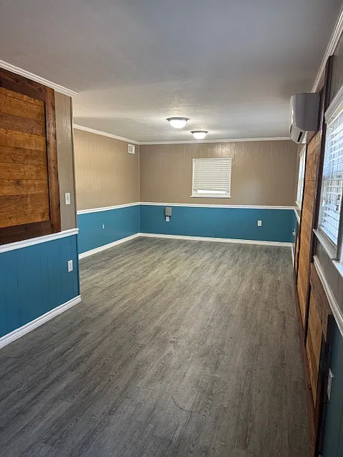 3 bed, 2100 sqft, $1,850 — Photo 2