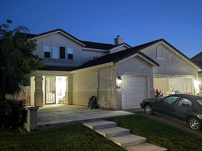 5140 Fawn Hollow Way — Photo 1