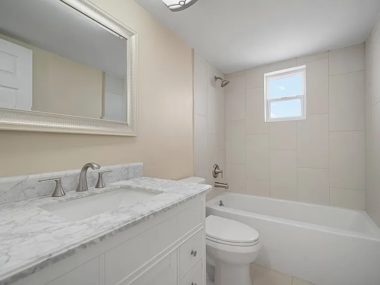 4533 Overlook Dr NE #B — Photo 23