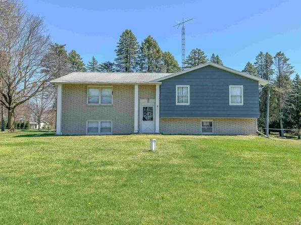 34 Ridgemont Dr, Adrian, MI 49221