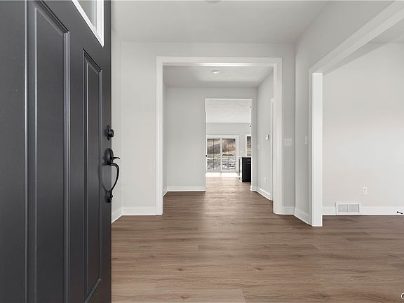 2nd image of 1954 N Ridge Dr