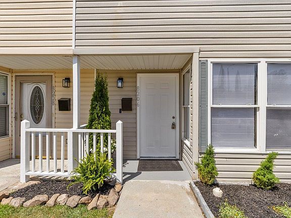 2nd image of 8206 Merriweather Cir