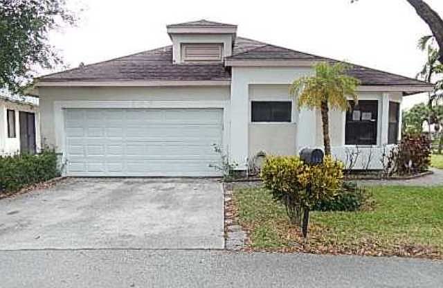 1st image of 162 Colly Way