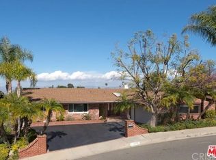 15671 Royal Ridge Rd, Sherman Oaks, CA 91403