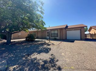 1560 Glendale Ct SE, Rio Rancho, NM 87124
