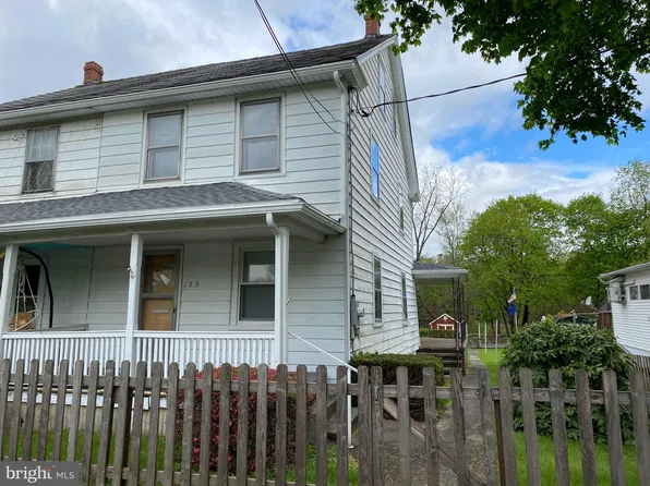 155 Beaverdale St, Mount Carmel, PA 17851