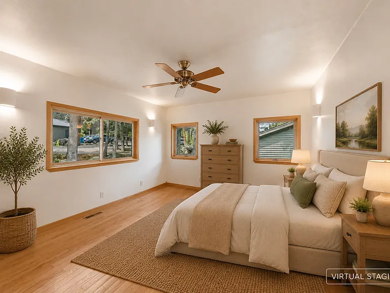 637 NW Silver Buckle Rd — Photo 14