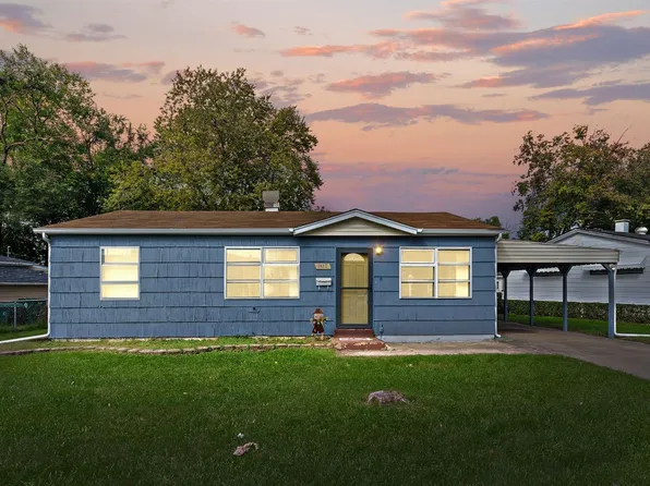 3523 164th St, Hammond, IN 46323