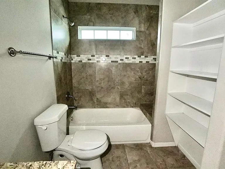 2523 Kirk St #B — Photo 14