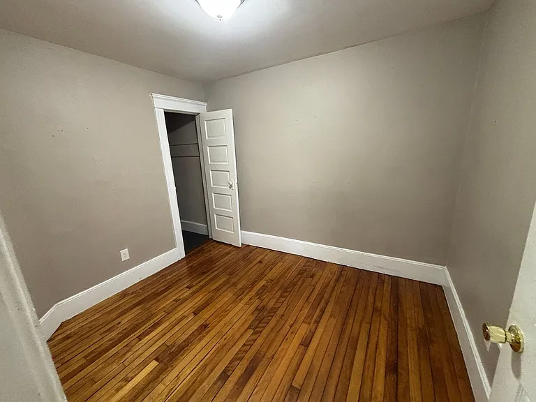 31 S Stowell St. — Photo 22