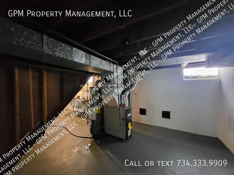 15305 Evergreen Ave — Photo 12