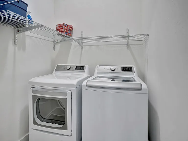 Washer/Dryer